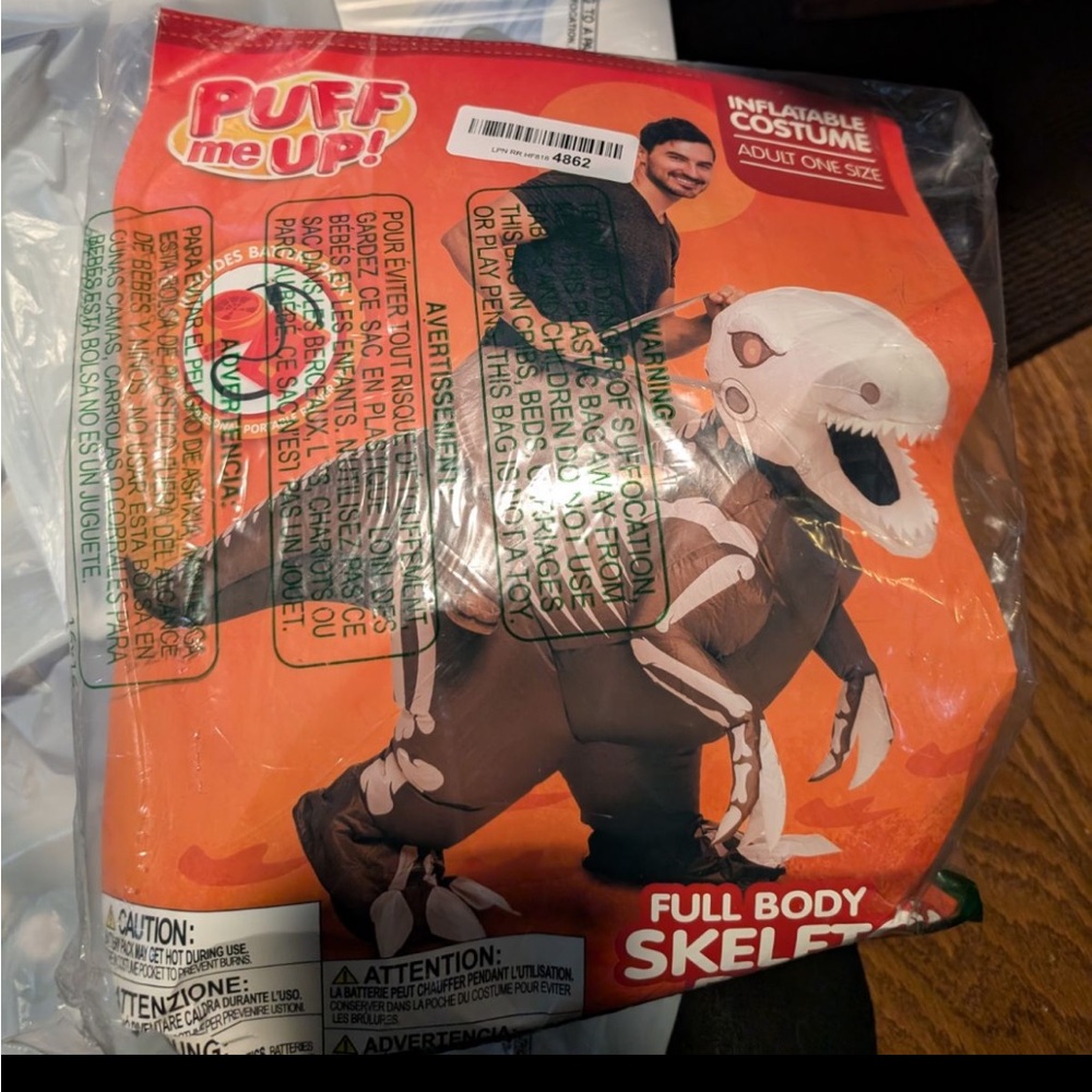 Spooktacular RIDE A RAPTOR 🦖SKELETON Puff me Up! Skeleton Raptor 🦖 Inflatable - Picture 2 of 8